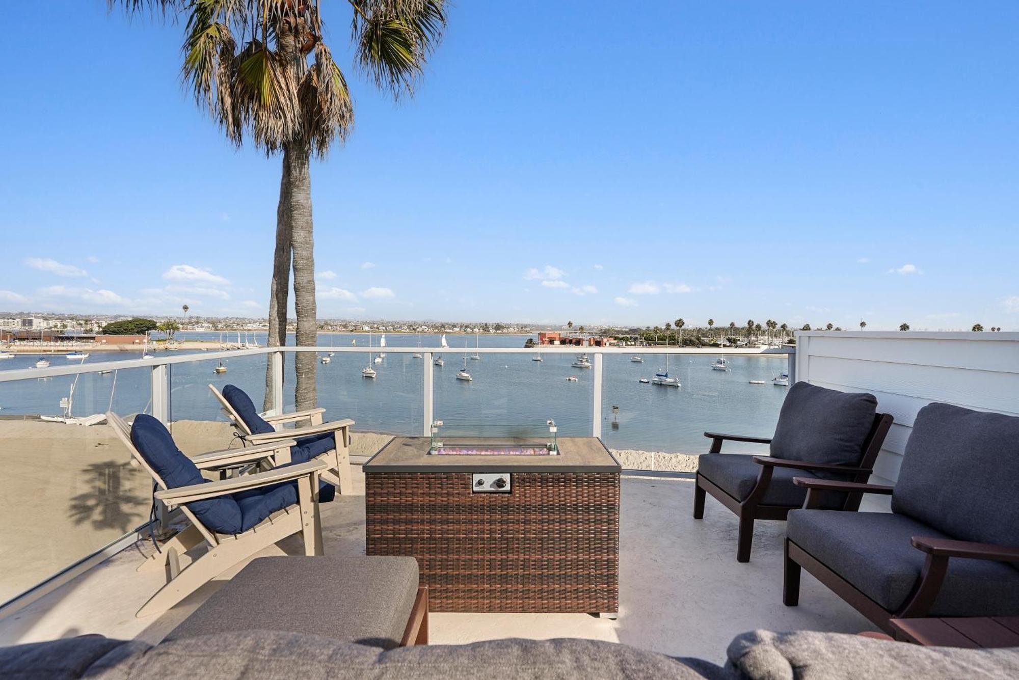 Stunning Bayfront Condo With Gorgeous Views, Garage, Massive Roof Deck & Ac - Dogs Welcome! San Diego Buitenkant foto