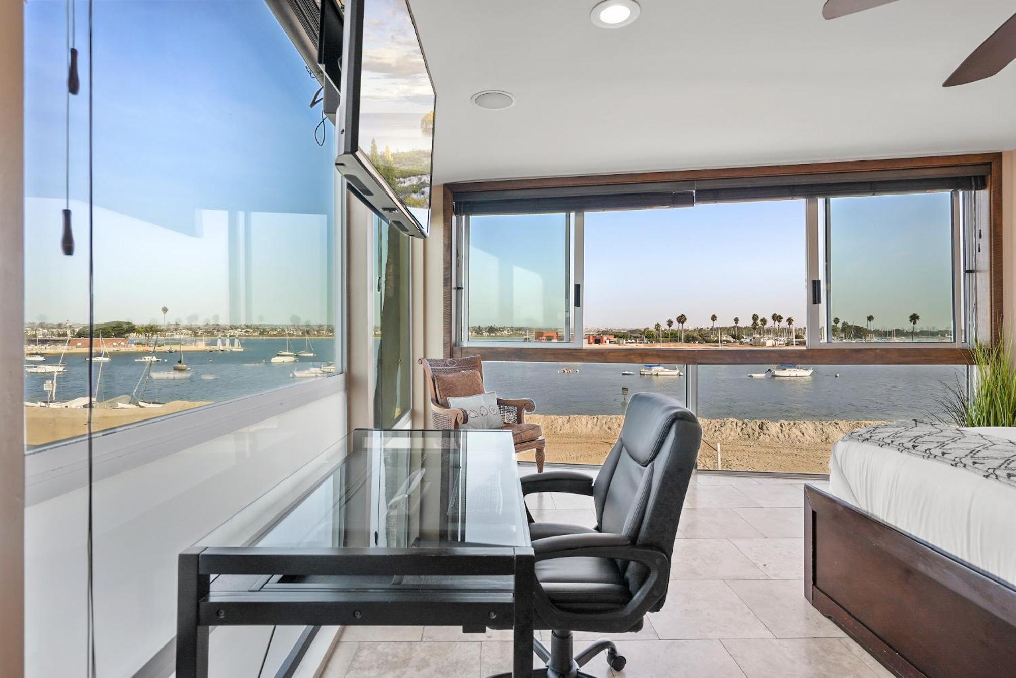 Stunning Bayfront Condo With Gorgeous Views, Garage, Massive Roof Deck & Ac - Dogs Welcome! San Diego Buitenkant foto