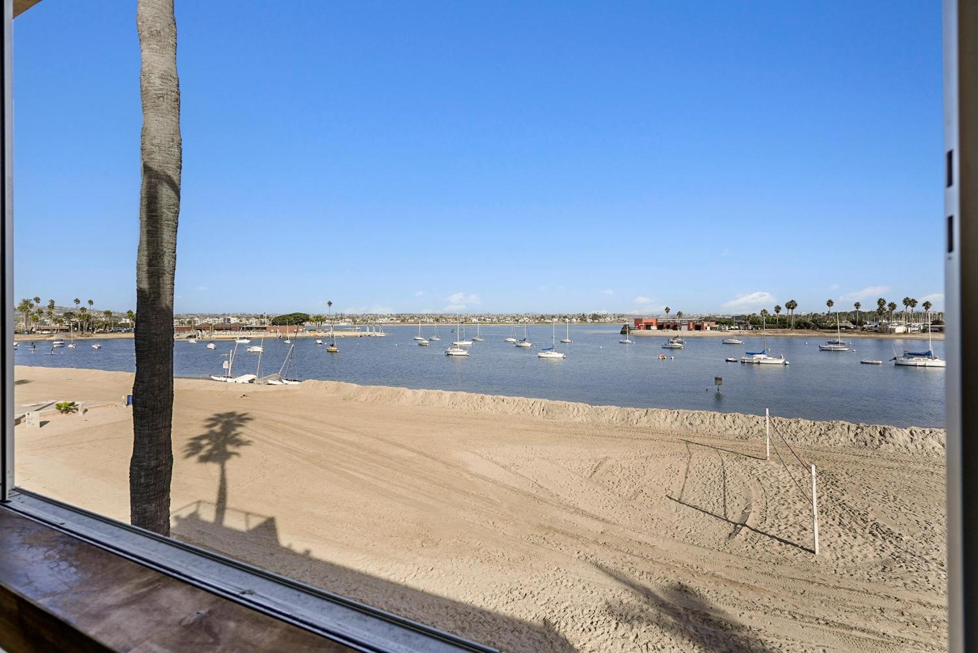 Stunning Bayfront Condo With Gorgeous Views, Garage, Massive Roof Deck & Ac - Dogs Welcome! San Diego Buitenkant foto